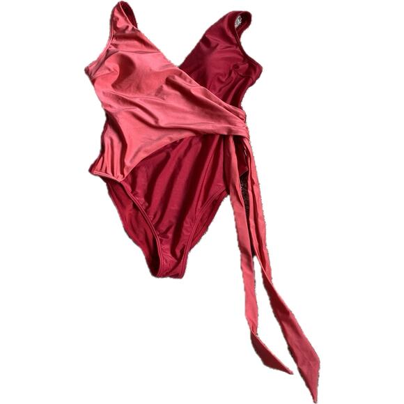 NEW Macie Faux Wrap Side Tie One Piece Swimsuit SZ M Color Block Red Pink Cupshe - Picture 7 of 9